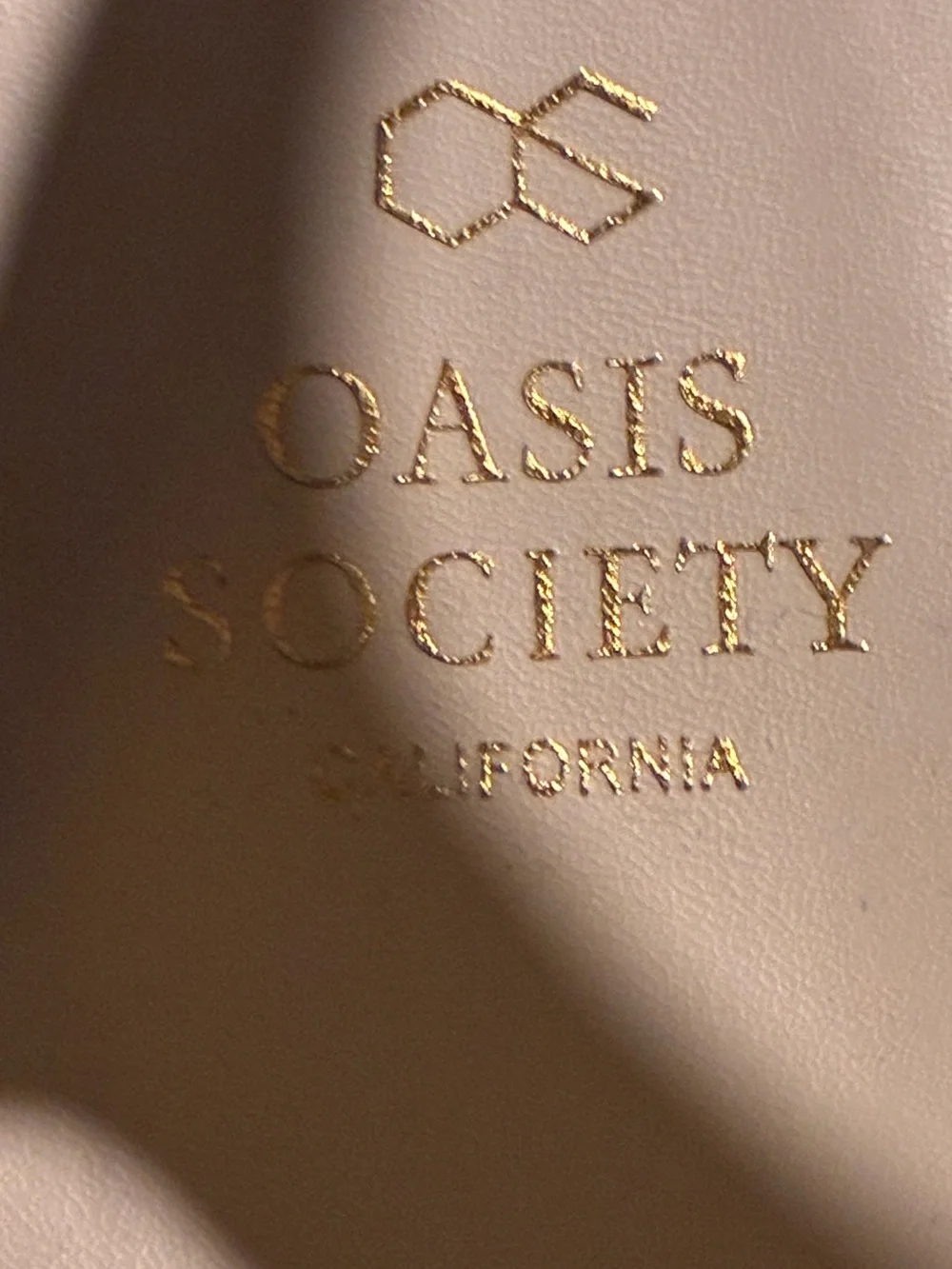 Oasis Society stylish black